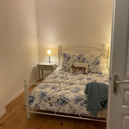 The At 7 * Sainte-Foy-la-Grande